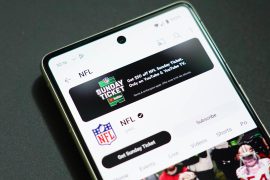 YouTube - NFL Sunday Ticket-2